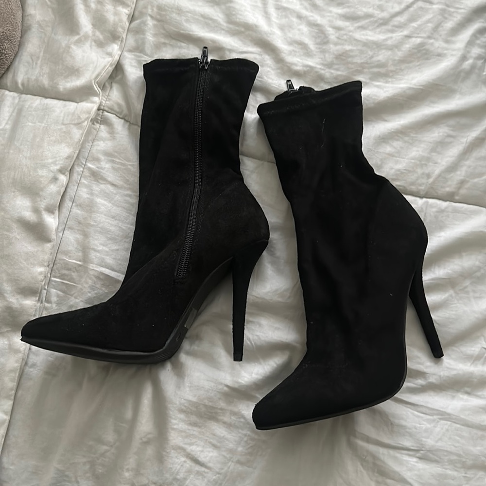 Miss Lola boots
